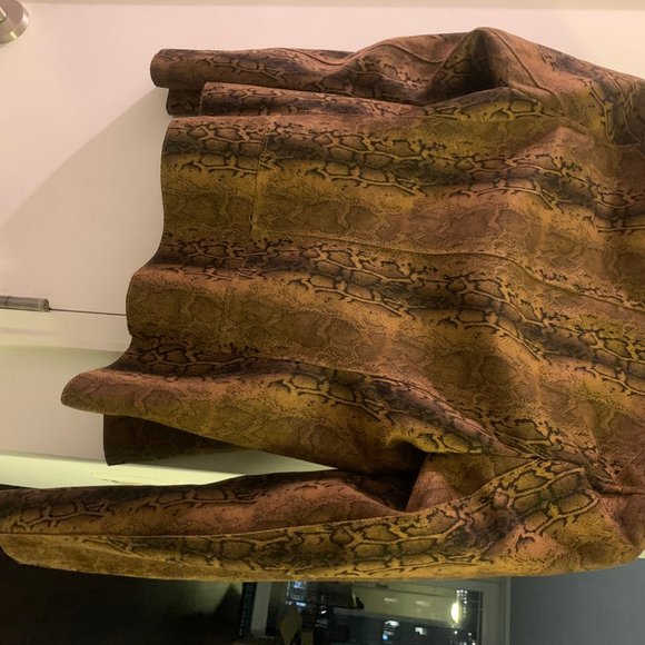 Vince XS Textured Animal Print Jacket - Picture 3 of 3